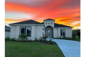 9 Coolidge Ct, PALM COAST