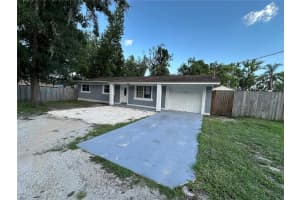 12009 Washington St, SEFFNER