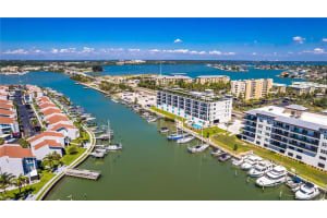 400 150TH AVENUE, MADEIRA BEACH, FL 33708 - MLS#MFRTB8398458