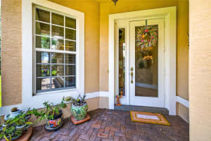 15744 CRYSTAL WATERS DRIVE, WIMAUMA, FL 33598 - MLS#MFRTB8398475