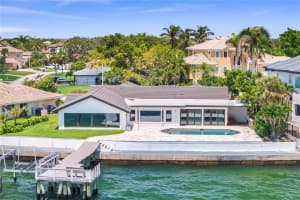 2002 CAROLINA CIRCLE, ST PETERSBURG, FL 33703 - MLS#MFRTB8398543
