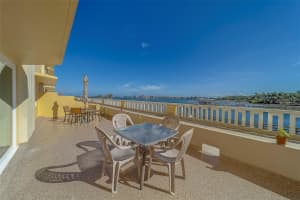 100 BLUFF VIEW DRIVE, BELLEAIR BLUFFS, FL 33770 - MLS#MFRTB8398560