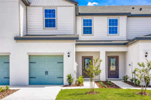 781 Poppy Ln, DUNDEE