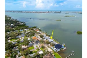 3290 Sunset Dr N, ST PETERSBURG