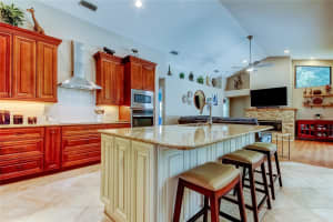 3353 WEDGEWOOD WAY, TARPON SPRINGS, FL 34688 Sold 07/25/25