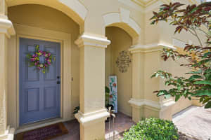 9206 RIVER ROCK LANE, RIVERVIEW, FL 33578 Sold 08/05/25