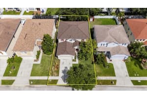 4735 RED PINE WAY, WESLEY CHAPEL, FL 33545 - MLS#MFRTB8398629