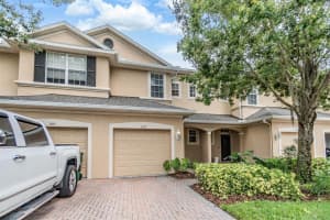 3918 SILVERLAKE WAY, WESLEY CHAPEL, FL 33544 Sold 07/18/25