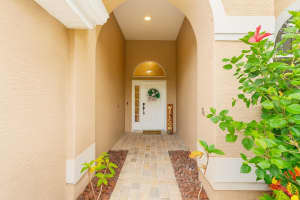 12031 MOUNTBATTEN DRIVE, TAMPA, FL 33626 - MLS#MFRTB8398640