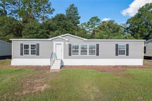 40144 CAMPHOR ROAD, LADY LAKE, FL 32159 Sold 07/31/25