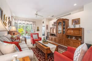 6041 SANDHILL RIDGE DRIVE, LITHIA, FL 33547 - MLS#MFRTB8398682