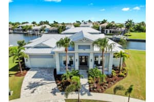 718 Pinckney Dr, APOLLO BEACH