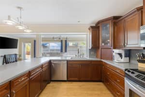 218 BAY HILLS BOULEVARD, SAFETY HARBOR, FL 34695 Sold 08/12/25