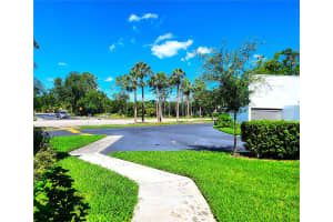 14113 CYPRESS CIRCLE, TAMPA, FL 33618 - MLS#MFRTB8398831