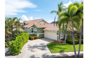 835 SYMPHONY ISLES BOULEVARD, APOLLO BEACH, FL 33572 - MLS#MFRTB8398839