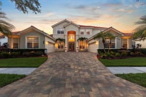 8476 Dunham Station Dr, TAMPA
