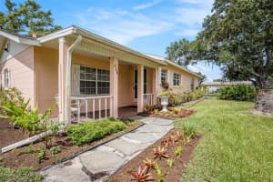 235 OLD WELCOME ROAD, LITHIA, FL 33547 - MLS#MFRTB8398872