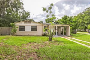 10404 Antioch Rd, JACKSONVILLE