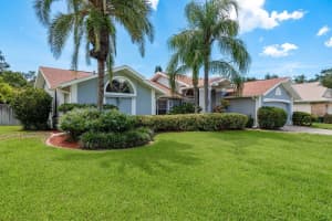 2800 Resnik Cir W, PALM HARBOR