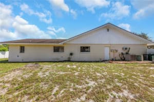 9455 LAURA ANNE DRIVE, SEMINOLE, FL 33776 - MLS#MFRTB8398982