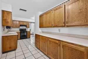 11001 RIDGEDALE ROAD, TEMPLE TERRACE, FL 33617 - MLS#MFRTB8398983