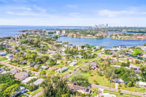 1518 CHEYENNE STREET, ST PETERSBURG, FL 33703 Sold 08/06/25
