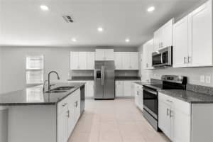 8918 PARSONS HILL BOULEVARD, WESLEY CHAPEL, FL 33545 - MLS#MFRTB8399089