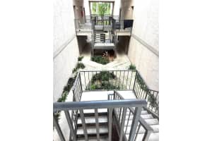 4207 WINDING MOSS TRAIL, TAMPA, FL 33613 - MLS#MFRTB8399093
