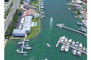 340 Pinellas Bayway S #304, ST PETERSBURG