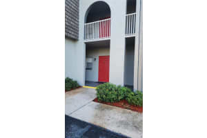 3123 29TH AVENUE, ST PETERSBURG, FL 33713 Sold 08/11/25