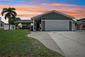 852 CRYSTAL DRIVE, PALM HARBOR, FL 34683 Sold 09/10/25