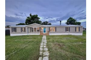 5790 Cherry Tree Dr, LAKELAND