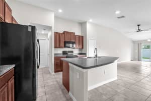 4902 GRIST MILL COURT, WIMAUMA, FL 33598 - MLS#MFRTB8399187