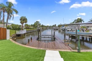 1964 TANGLEWOOD DRIVE, ST PETERSBURG, FL 33702 - MLS#MFRTB8399195