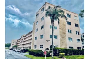 5623 80th St N #406, ST PETERSBURG