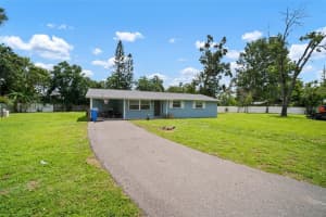 903 Dixie Maid Ln, VALRICO