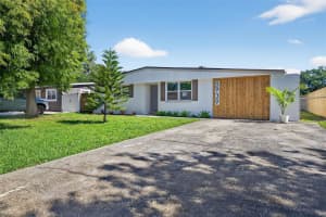 8939 90TH AVENUE, SEMINOLE, FL 33777 Sold 07/03/25