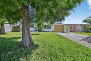 8939 90TH AVENUE, SEMINOLE, FL 33777 Sold 07/03/25