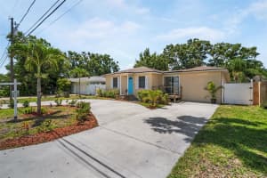 3115 BAY LANE, CLEARWATER, FL 33759 Sold 08/19/25