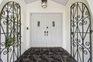 15722 GARDENSIDE LANE, TAMPA, FL 33624 - MLS#MFRTB8399342