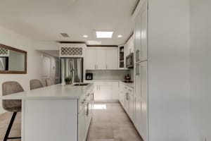 4727 TOWN N COUNTRY BOULEVARD, TAMPA, FL 33615 - MLS#MFRTB8399343