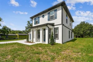 301 DANIELS STREET, PLANT CITY, FL 33563 Sold 08/21/25