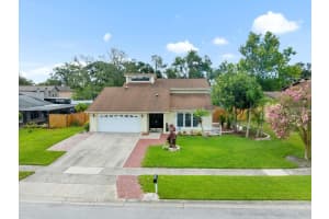 15711 Springmoss Ln, TAMPA