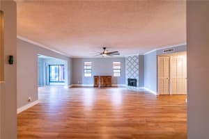 10196 SEMINOLE ISLAND DRIVE, LARGO, FL 33773 - MLS#MFRTB8399504