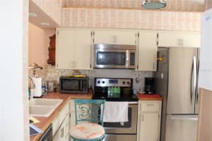 5561 GREYSTON STREET, PALM HARBOR, FL 34685 Sold 09/08/25