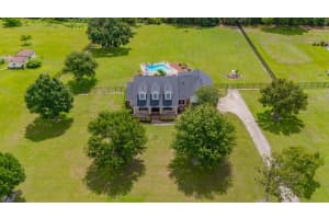 10510 LITHIA ESTATES DRIVE, LITHIA, FL 33547 Sold 07/31/25