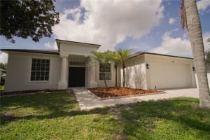 11403 WELLMAN DRIVE, RIVERVIEW, FL 33578 Sold 08/26/25