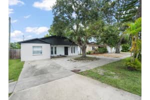 8233 44th St N St N, PINELLAS PARK