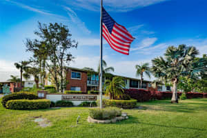4580 OVERLOOK DRIVE, ST PETERSBURG, FL 33703 - MLS#MFRTB8399559