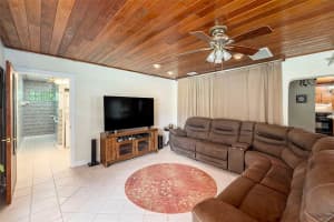 1533 SUFFOLK STREET, ST PETERSBURG, FL 33710 - MLS#MFRTB8399669